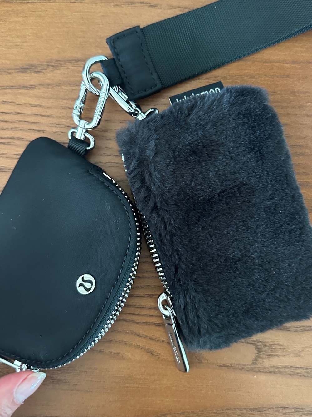 lululemon athletica Black Faux Fur Zip Pouch Keychain Set - Picture 2 of 7